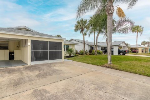 Apartment in Port Orange, Florida 2 bedrooms, 106 sq.m. № 2398347 - photo 3