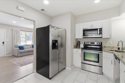 Villa ou maison à vendre à Sarasota, Floride: 4 chambres, 165.27 m2 № 2144608 - photo 10