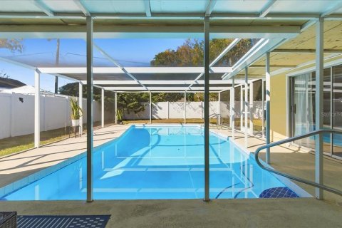 Villa ou maison à vendre à Sarasota, Floride: 4 chambres, 165.27 m2 № 2144608 - photo 25