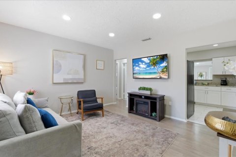 Villa ou maison à vendre à Sarasota, Floride: 4 chambres, 165.27 m2 № 2144608 - photo 4