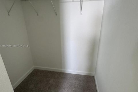 Touwnhouse à louer à Homestead, Floride: 3 chambres № 1987624 - photo 19