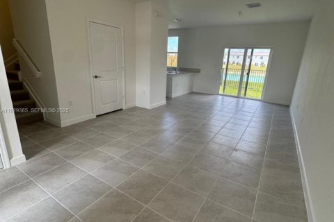Touwnhouse à louer à Homestead, Floride: 3 chambres № 1987624 - photo 11