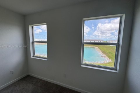 Touwnhouse à louer à Homestead, Floride: 3 chambres № 1987624 - photo 5