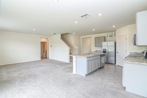 Villa ou maison à vendre à Auburndale, Floride: 5 chambres, 250.46 m2 № 2410168 - photo 8