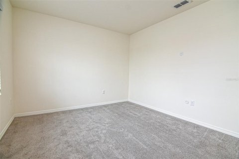 Villa ou maison à vendre à Auburndale, Floride: 5 chambres, 250.46 m2 № 2410168 - photo 17