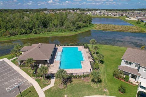 Villa ou maison à vendre à Auburndale, Floride: 5 chambres, 250.46 m2 № 2410168 - photo 5