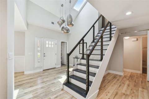 Casa en venta en Tampa, Florida, 4 dormitorios, 223.34 m2 № 1759392 - foto 11