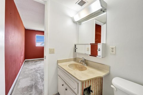 Copropriété à vendre à Pompano Beach, Floride: 2 chambres, 84.73 m2 № 2249281 - photo 26