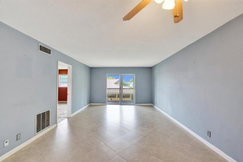 Copropriété à vendre à Pompano Beach, Floride: 2 chambres, 84.73 m2 № 2249281 - photo 7