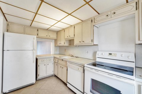 Copropriété à vendre à Pompano Beach, Floride: 2 chambres, 84.73 m2 № 2249281 - photo 13