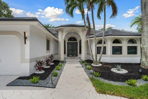 Villa ou maison à vendre à Parkland, Floride: 6 chambres, 274.9 m2 № 2288896 - photo 8