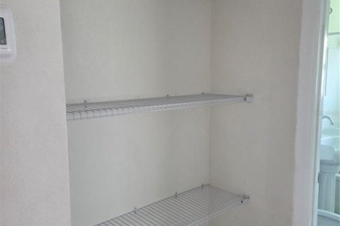 Casa en venta en Saint Petersburg, Florida, 2 dormitorios, 91.88 m2 № 1742626 - foto 5