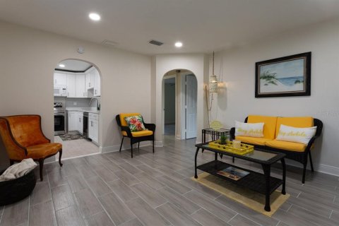 Casa en venta en Saint Petersburg, Florida, 2 dormitorios, 91.88 m2 № 1742626 - foto 15