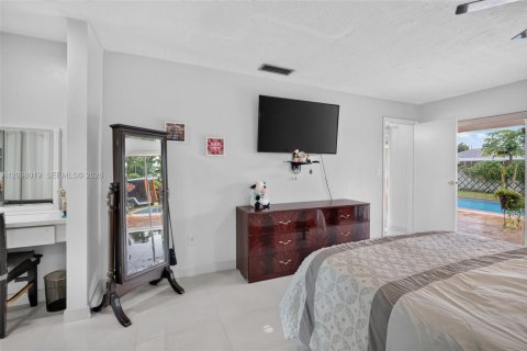 Villa ou maison à vendre à Sunrise, Floride: 4 chambres, 168.8 m2 № 2413277 - photo 27