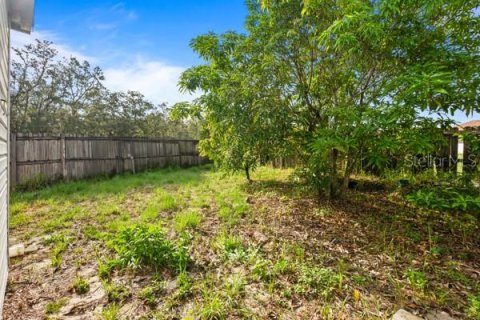 House in Poinciana, Florida 4 bedrooms, 158.21 sq.m. № 1900307 - photo 26