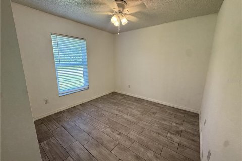 House in Orange City, Florida 3 bedrooms, 101.17 sq.m. № 2322536 - photo 20