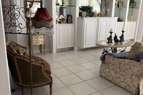 Casa en venta en West Palm Beach, Florida, 4 dormitorios, 188.41 m2 № 2387095 - foto 6