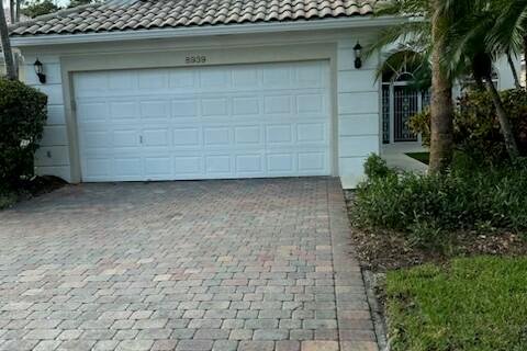 Casa en venta en West Palm Beach, Florida, 4 dormitorios, 188.41 m2 № 2387095 - foto 2