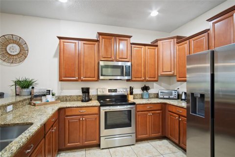 Villa ou maison à vendre à Davenport, Floride: 7 chambres, 327.39 m2 № 2429282 - photo 10