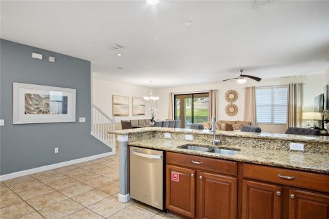 Villa ou maison à vendre à Davenport, Floride: 7 chambres, 327.39 m2 № 2429282 - photo 11