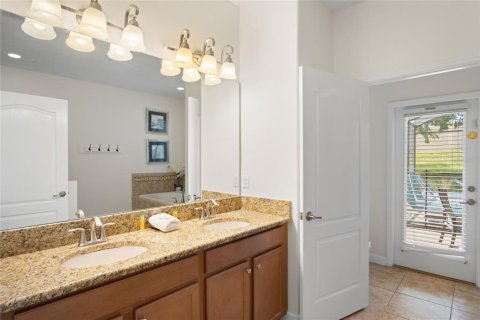 Villa ou maison à vendre à Davenport, Floride: 7 chambres, 327.39 m2 № 2429282 - photo 16