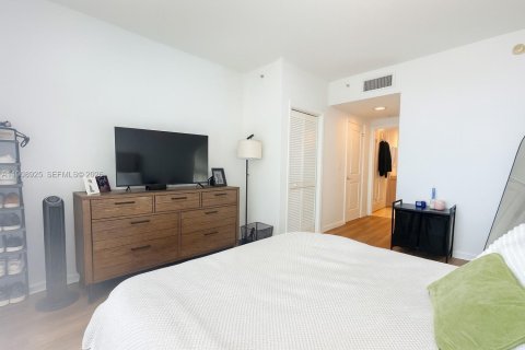 Condominio en venta en Fort Lauderdale, Florida, 2 dormitorios, 115.76 m2 № 2078265 - foto 8
