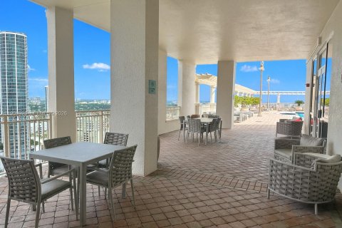 Condominio en venta en Fort Lauderdale, Florida, 2 dormitorios, 115.76 m2 № 2078265 - foto 21