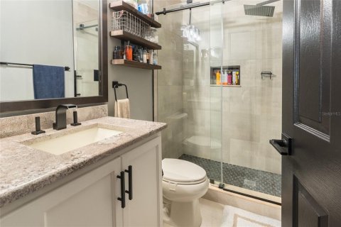 Townhouse in Tampa, Florida 3 bedrooms, 146.04 sq.m. № 2319008 - photo 27