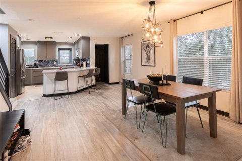 Townhouse in Tampa, Florida 3 bedrooms, 146.04 sq.m. № 2319008 - photo 17
