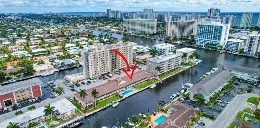 Condominio en Fort Lauderdale, Florida, 2 dormitorios № 1104563
