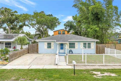 Casa en Gulfport, Florida 3 dormitorios, 97.83 m2 № 2151509