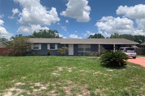 Villa ou maison à Winter Haven, Floride 4 chambres, 141.21 m2 № 2148785