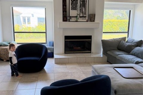 Villa ou maison à louer à Sarasota, Floride: 4 chambres, 278.61 m2 № 2129420 - photo 3