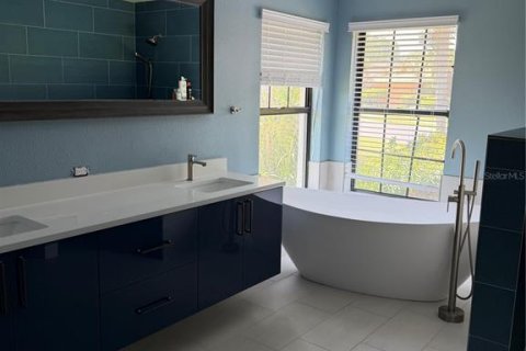 Villa ou maison à louer à Sarasota, Floride: 4 chambres, 278.61 m2 № 2129420 - photo 13