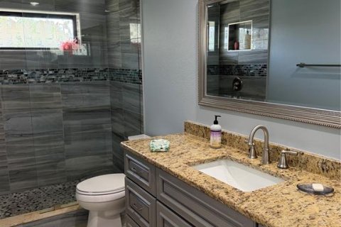 Villa ou maison à louer à Sarasota, Floride: 4 chambres, 278.61 m2 № 2129420 - photo 14