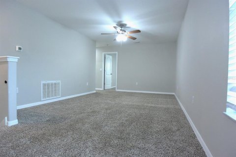 House in Tampa, Florida 3 bedrooms, 224.45 sq.m. № 2200525 - photo 23