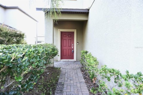 House in Tampa, Florida 3 bedrooms, 224.45 sq.m. № 2200525 - photo 4