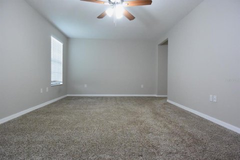 House in Tampa, Florida 3 bedrooms, 224.45 sq.m. № 2200525 - photo 26