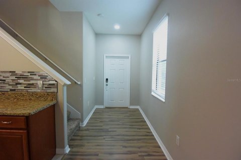 House in Tampa, Florida 3 bedrooms, 224.45 sq.m. № 2200525 - photo 5