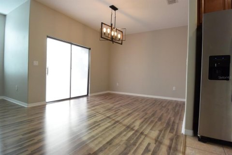 House in Tampa, Florida 3 bedrooms, 224.45 sq.m. № 2200525 - photo 15