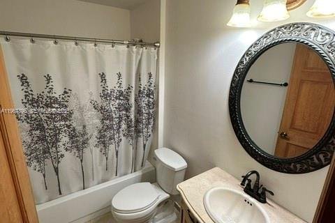 Condominio en alquiler en Miami Lakes, Florida, 2 dormitorios, 130.53 m2 № 2030630 - foto 10