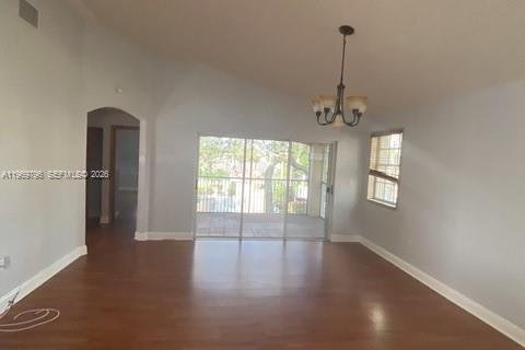 Condominio en alquiler en Miami Lakes, Florida, 2 dormitorios, 130.53 m2 № 2030630 - foto 4