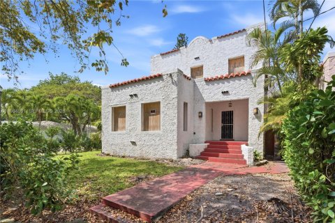 Купить виллу или дом в Майами, Флорида 3 спальни, 300.72м2, № 2051412 - фото 11