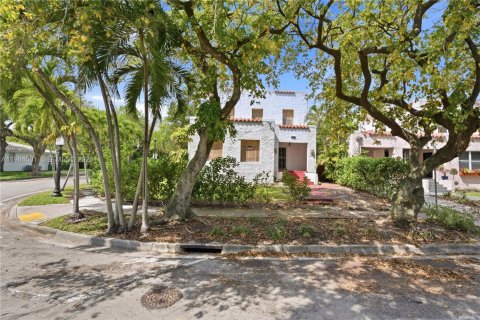 Купить виллу или дом в Майами, Флорида 3 спальни, 300.72м2, № 2051412 - фото 8