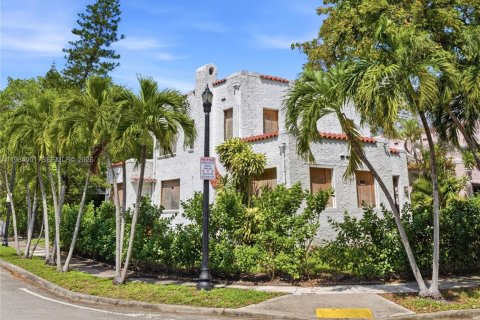 Купить виллу или дом в Майами, Флорида 3 спальни, 300.72м2, № 2051412 - фото 4