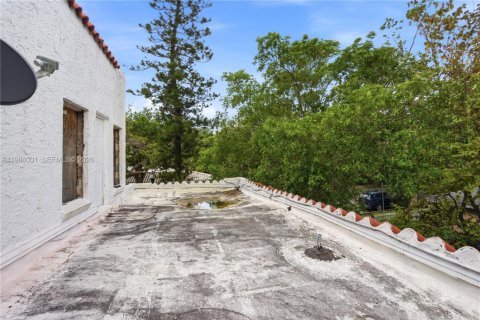 Купить виллу или дом в Майами, Флорида 3 спальни, 300.72м2, № 2051412 - фото 21