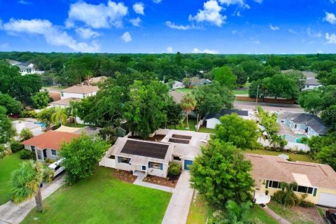 Villa ou maison à vendre à Tampa, Floride: 3 chambres, 136.85 m2 № 2091739 - photo 23
