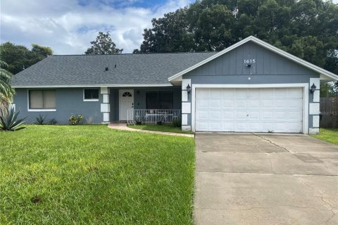 Villa ou maison à vendre à Orlando, Floride: 3 chambres, 146.79 m2 № 1639875 - photo 1