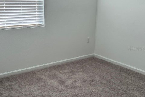 Casa en alquiler en Winter Haven, Florida, 3 dormitorios, 149.11 m2 № 1919935 - foto 4