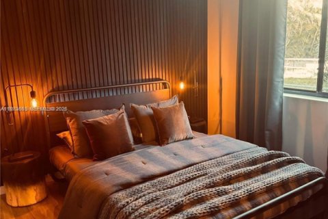 Casa en alquiler en Miami, Florida № 2032707 - foto 3